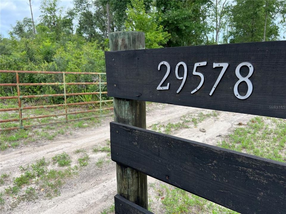 Недавно продано: $249,000 (9.96 acres)