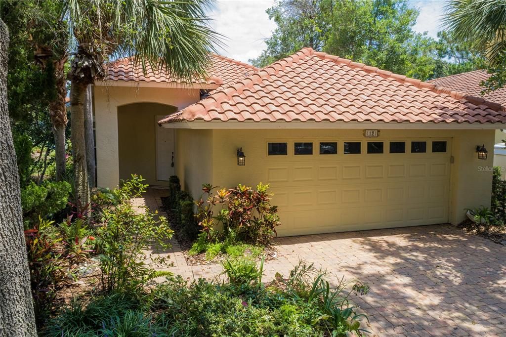 Recently Sold: $399,000 (2 beds, 2 baths, 2382 Square Feet)