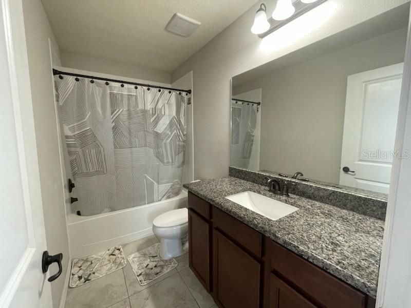 Недавно арендовано: $3,485 (4 спален, 3 ванн, 2612 Квадратных фут)