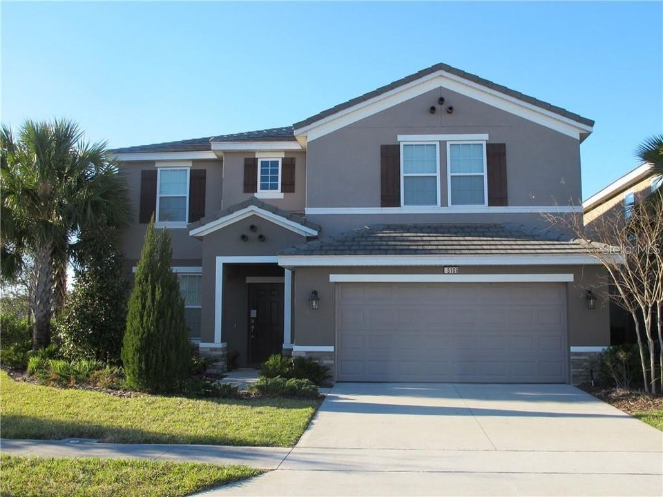 Recently Sold: $600,000 (6 beds, 4 baths, 3476 Square Feet)