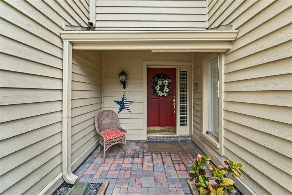 Recently Sold: $545,000 (3 beds, 2 baths, 1848 Square Feet)