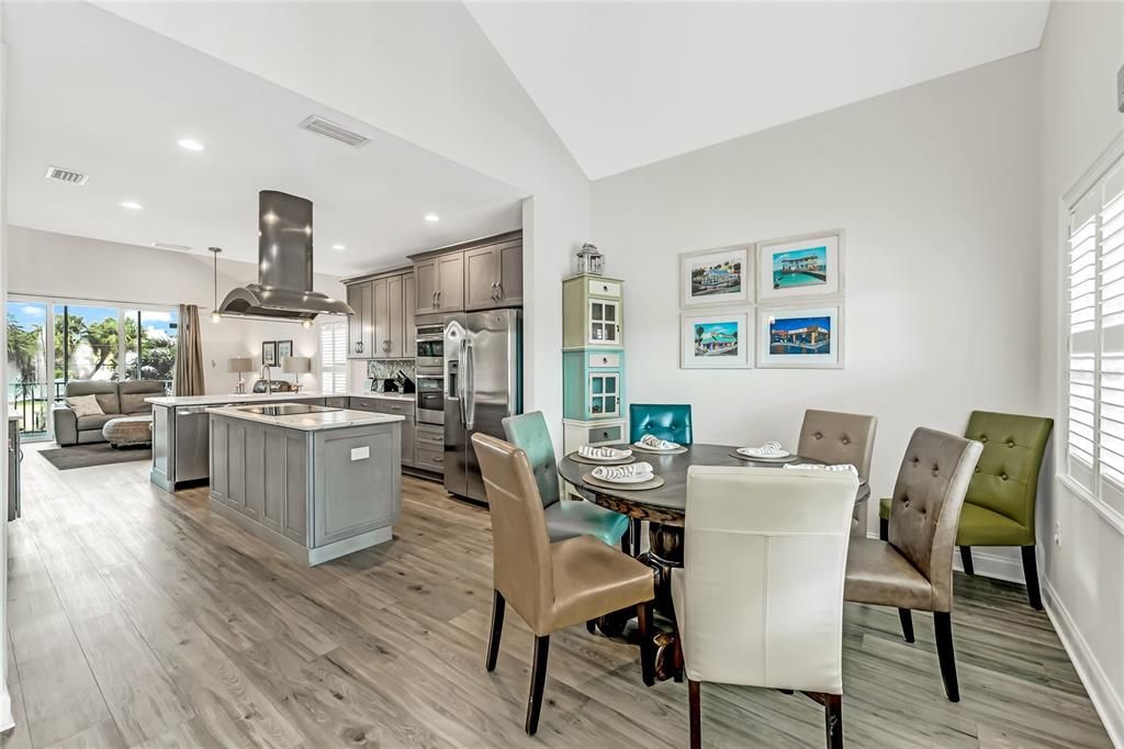 Active With Contract: $2,175,000 (3 beds, 2 baths, 2365 Square Feet)