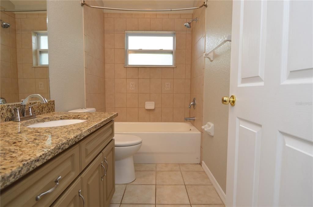 Недавно арендовано: $2,850 (3 спален, 2 ванн, 1600 Квадратных фут)