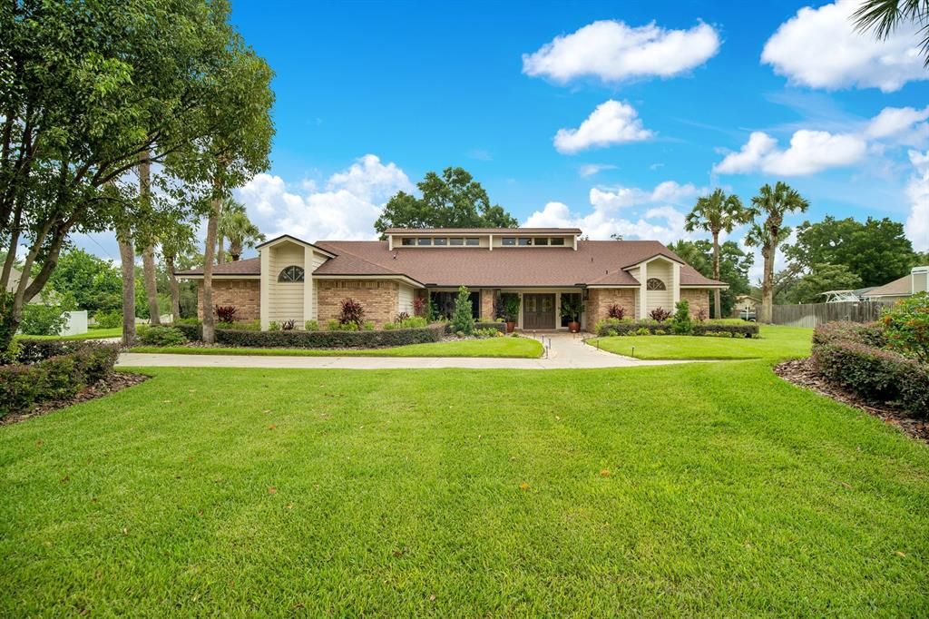 Recently Sold: $1,050,000 (4 beds, 3 baths, 3372 Square Feet)