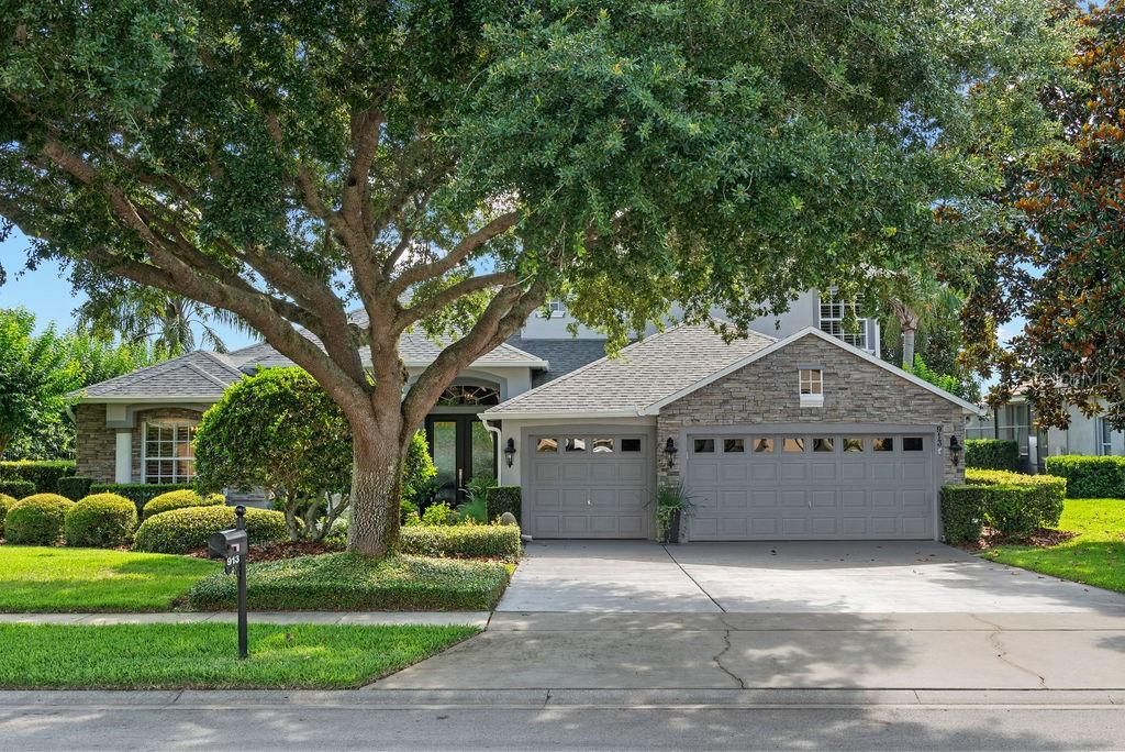 Recently Sold: $1,595,000 (5 beds, 3 baths, 3740 Square Feet)