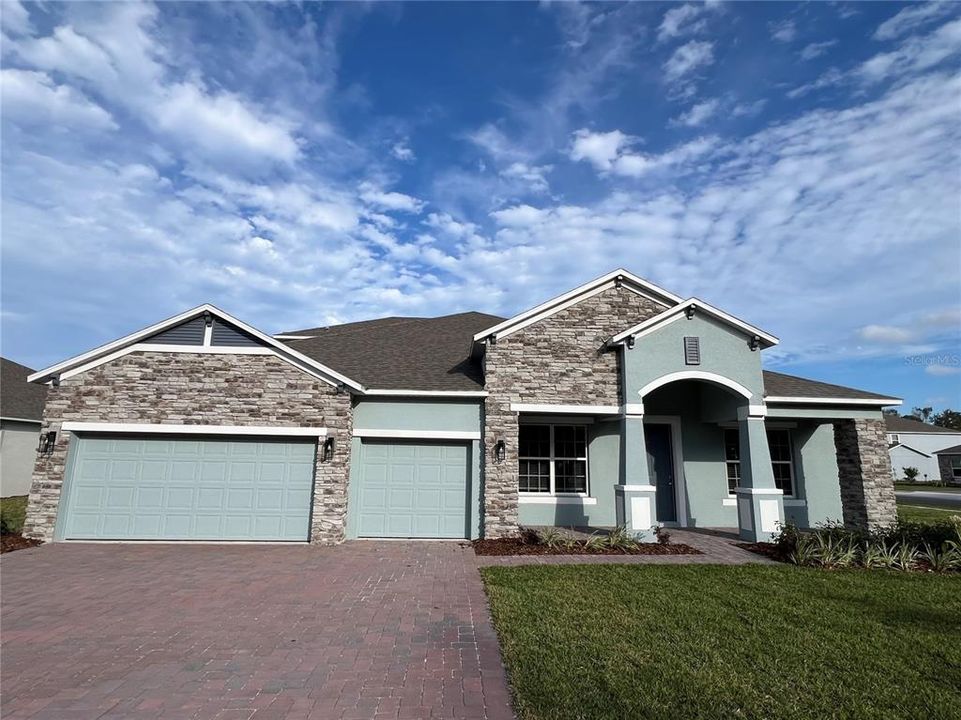 Recently Sold: $699,990 (4 beds, 4 baths, 3526 Square Feet)