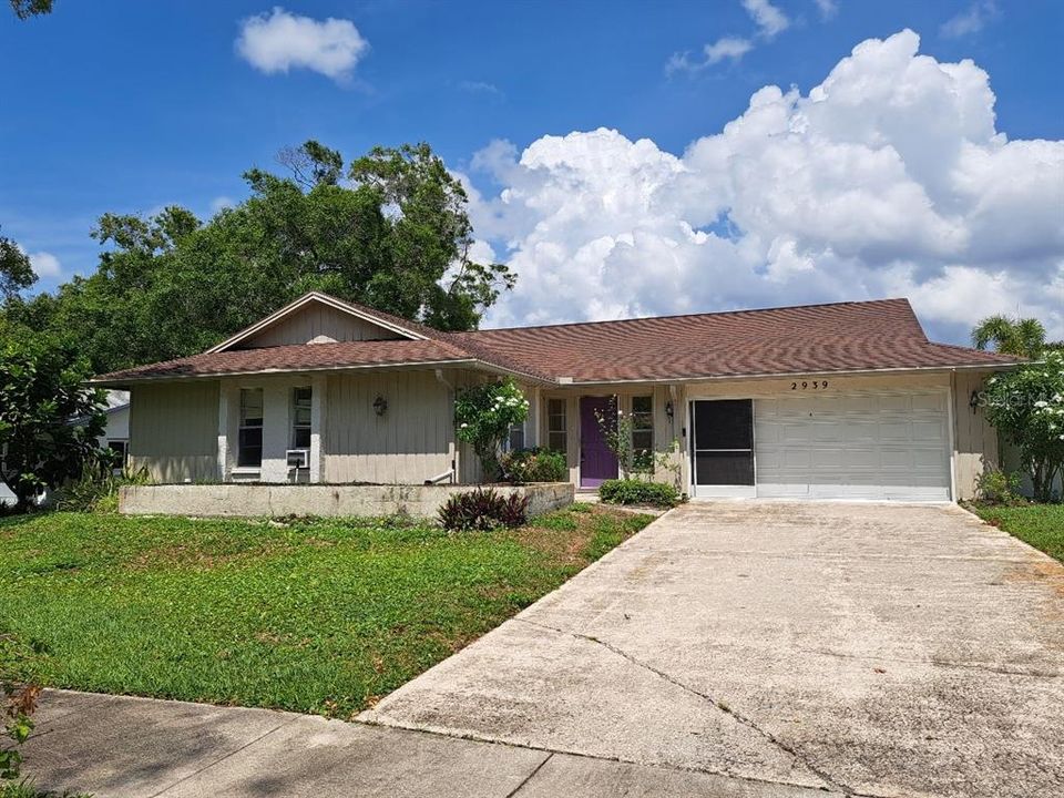 Recently Sold: $265,000 (2 beds, 2 baths, 1639 Square Feet)