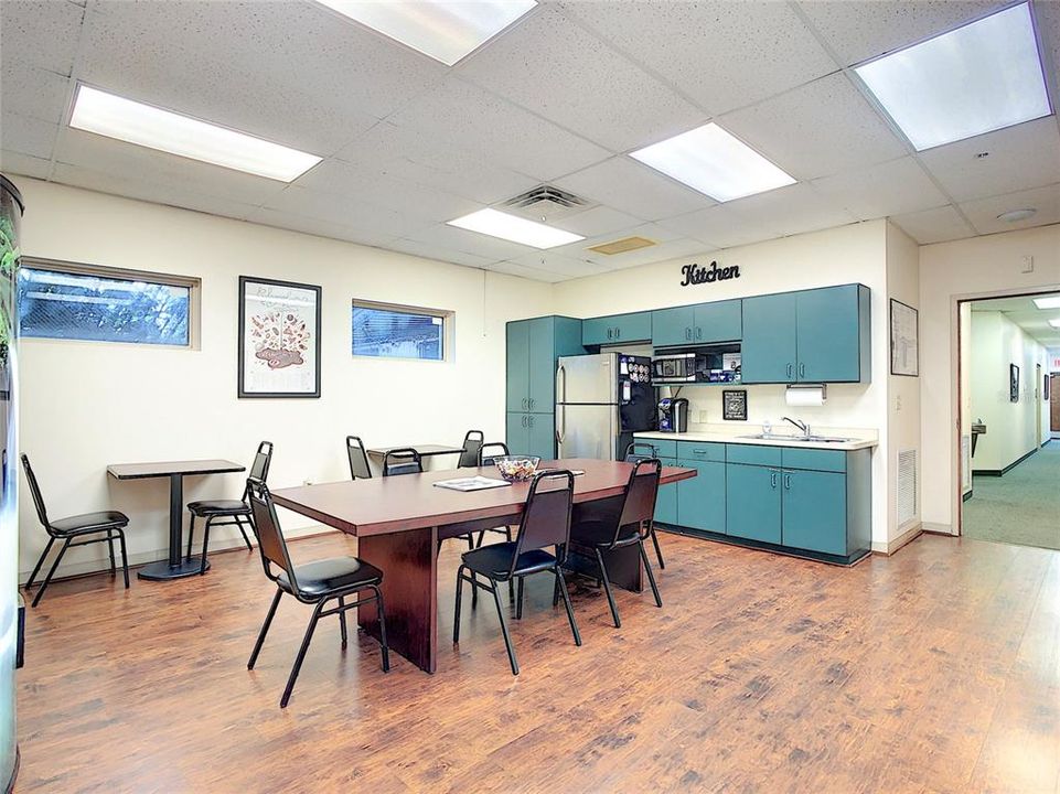 Kitchen/Breakroom