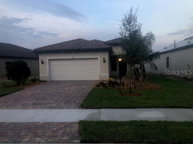 Recently Sold: $560,300 (3 beds, 2 baths, 1655 Square Feet)