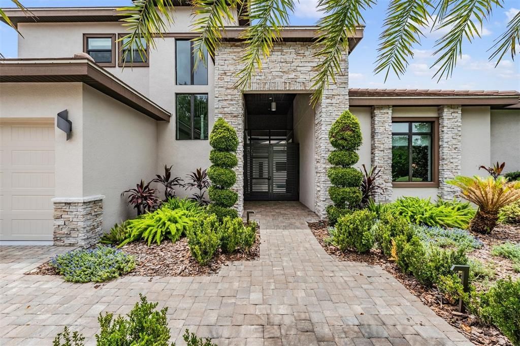 Recently Sold: $1,549,000 (4 beds, 4 baths, 3963 Square Feet)