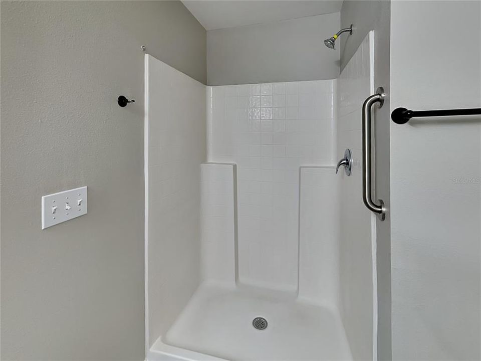 Недавно арендовано: $2,399 (4 спален, 2 ванн, 2256 Квадратных фут)
