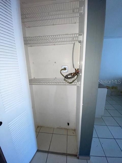 CLOSET / WATER HEATER