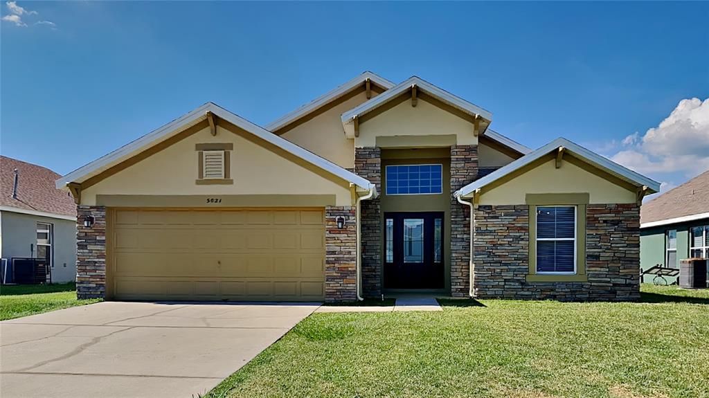 Recently Sold: $299,900 (3 beds, 2 baths, 1602 Square Feet)