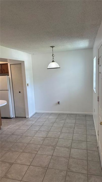 Recently Rented: $1,300 (1 beds, 1 baths, 660 Square Feet)