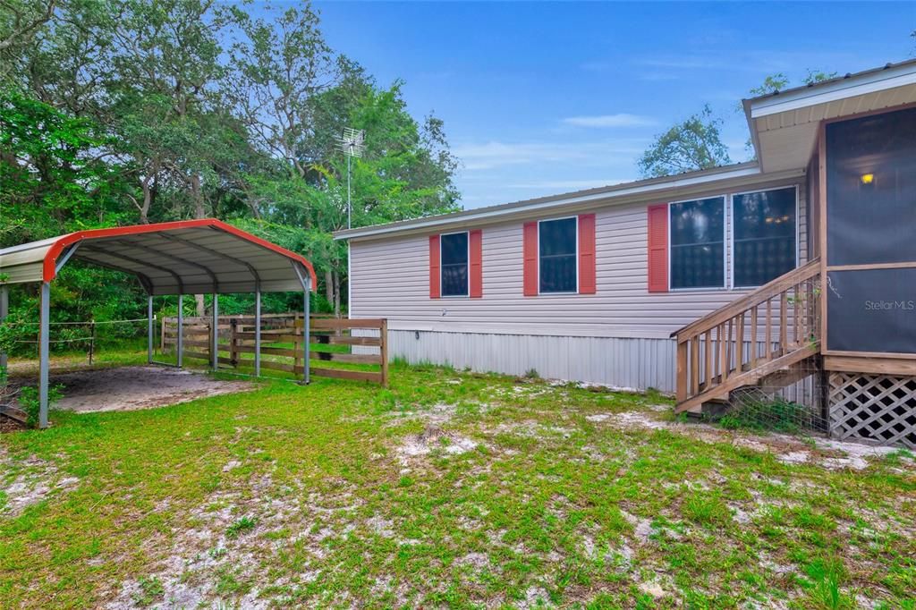 Recently Sold: $119,000 (3 beds, 2 baths, 1404 Square Feet)