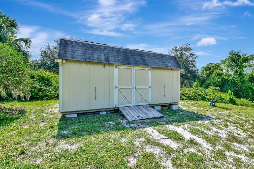 Storage building