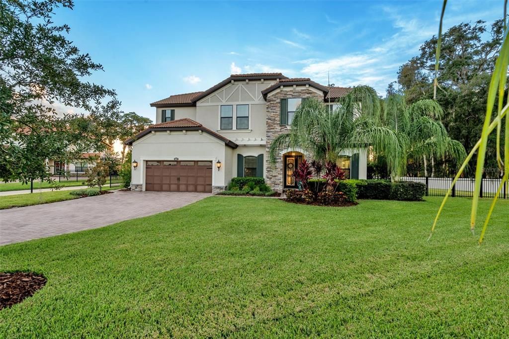 Recently Sold: $1,395,000 (6 beds, 4 baths, 4306 Square Feet)