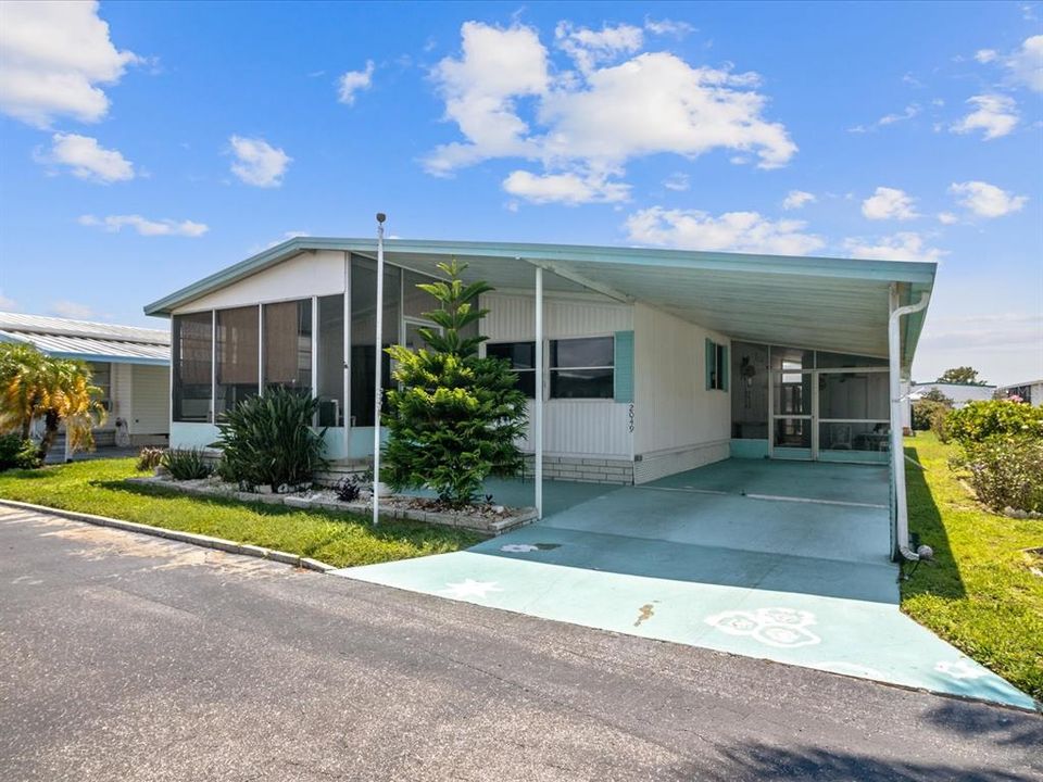 Recently Sold: $99,000 (2 beds, 2 baths, 1104 Square Feet)