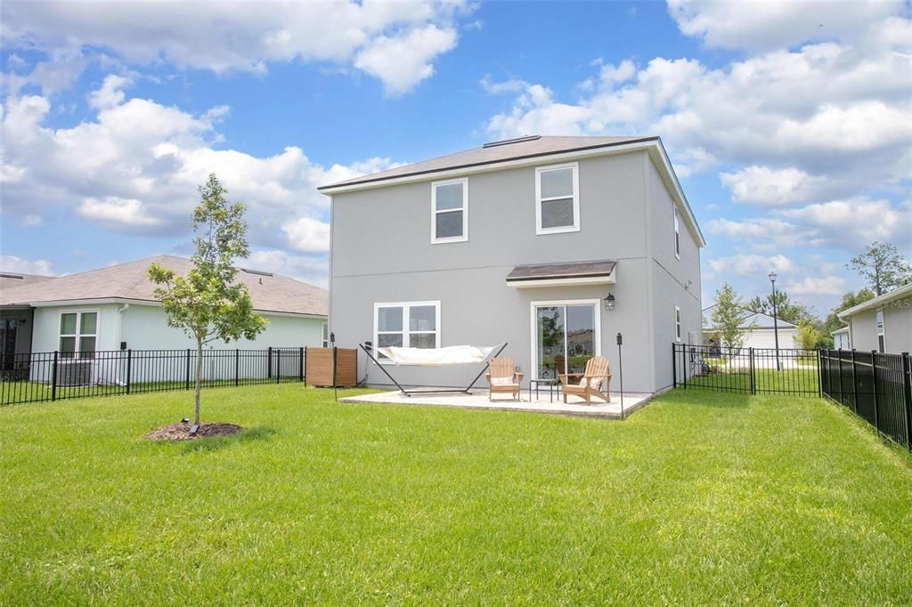 Recently Sold: $420,000 (4 beds, 2 baths, 2231 Square Feet)