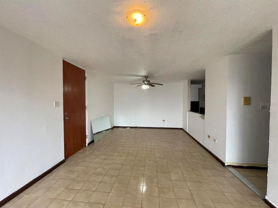 Recently Sold: $123,000 (3 beds, 1 baths, 969 Square Feet)