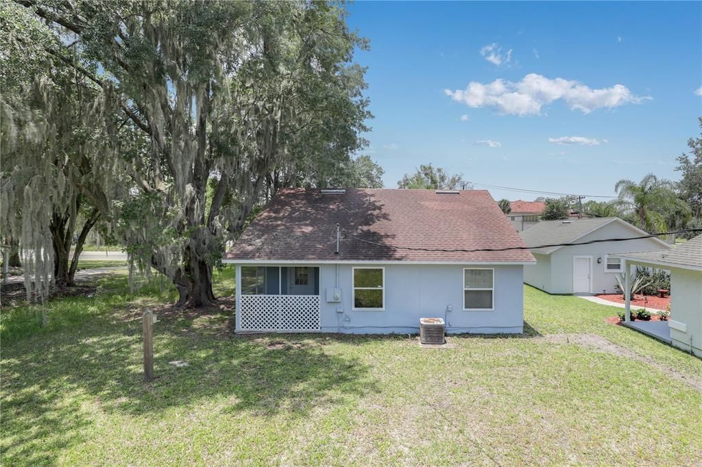Recently Sold: $239,900 (3 beds, 2 baths, 1080 Square Feet)