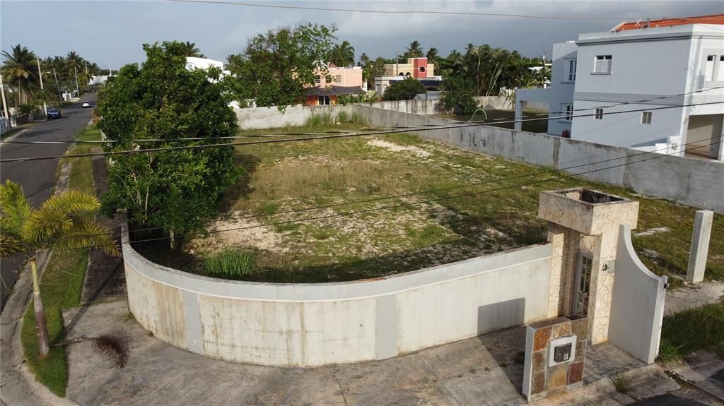 Vendido Recientemente: $145,000 (0.26 acres)