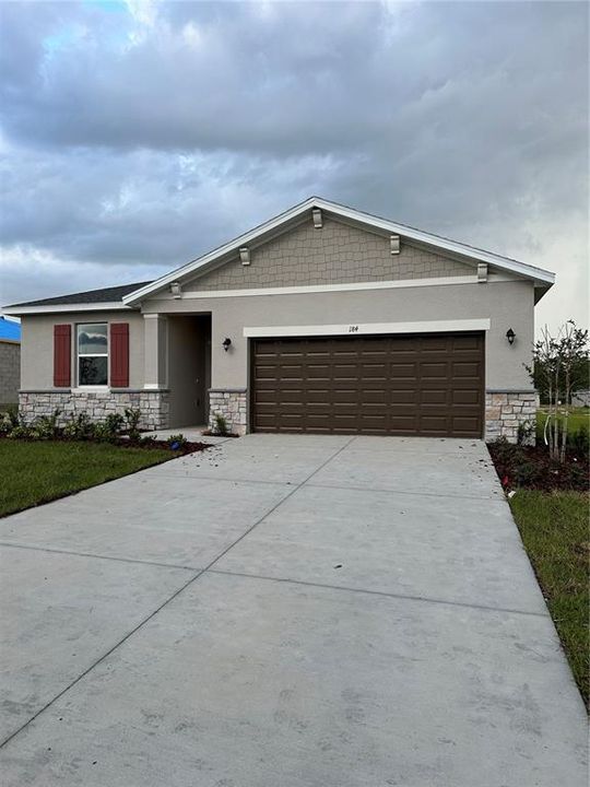 Recently Sold: $363,490 (3 beds, 3 baths, 1589 Square Feet)
