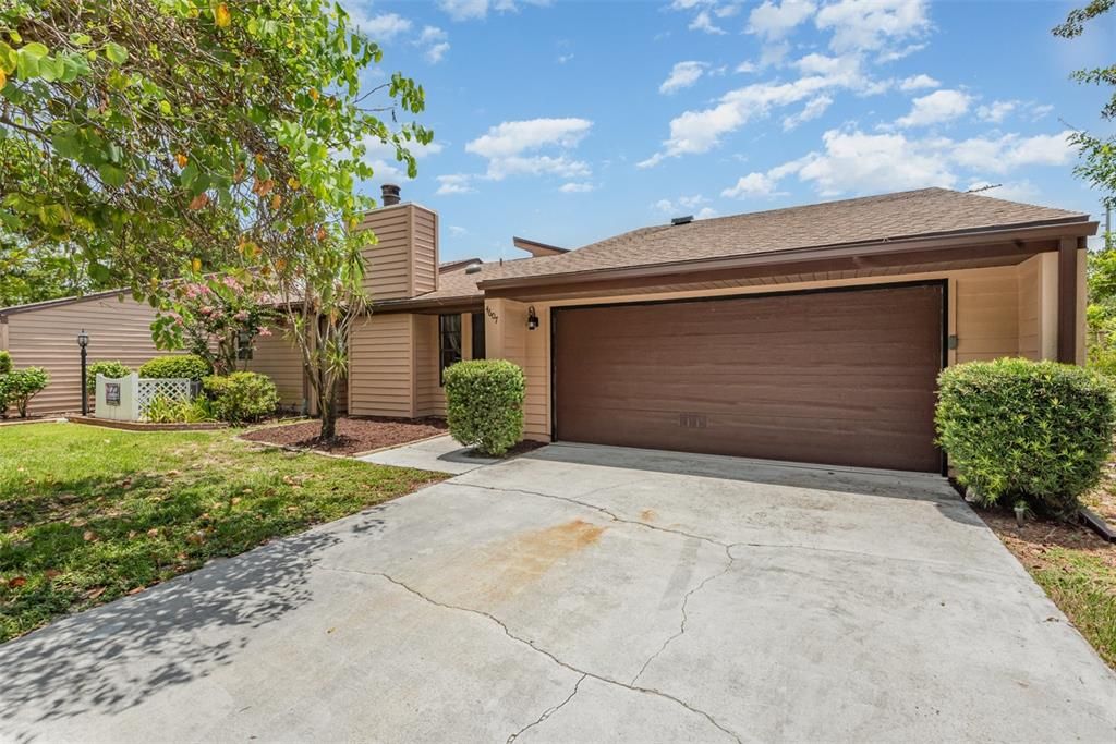 Recently Sold: $234,000 (2 beds, 2 baths, 1311 Square Feet)