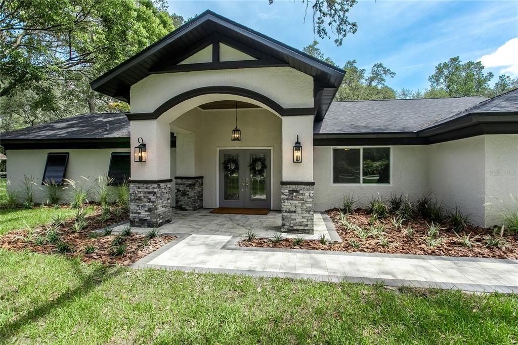 Recently Sold: $1,299,000 (4 beds, 3 baths, 2983 Square Feet)