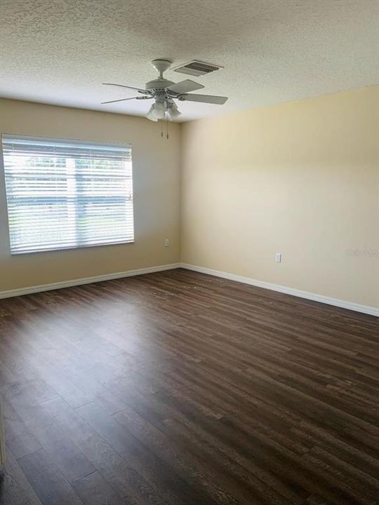 Recently Rented: $2,200 (4 beds, 2 baths, 2859 Square Feet)