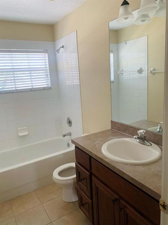 Недавно арендовано: $2,200 (4 спален, 2 ванн, 2859 Квадратных фут)
