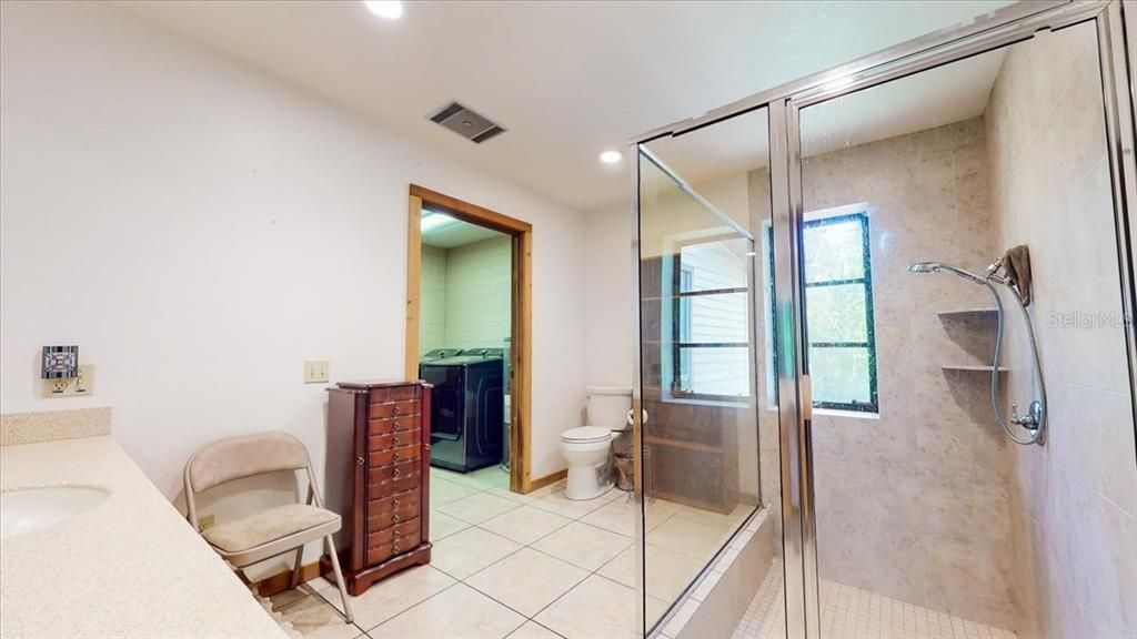 For Sale: $479,000 (3 beds, 2 baths, 2206 Square Feet)