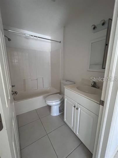 Recently Rented: $1,675 (2 beds, 2 baths, 1000 Square Feet)