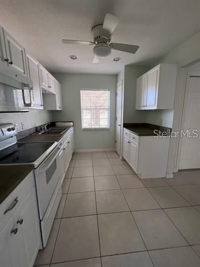 Recently Rented: $1,675 (2 beds, 2 baths, 1000 Square Feet)