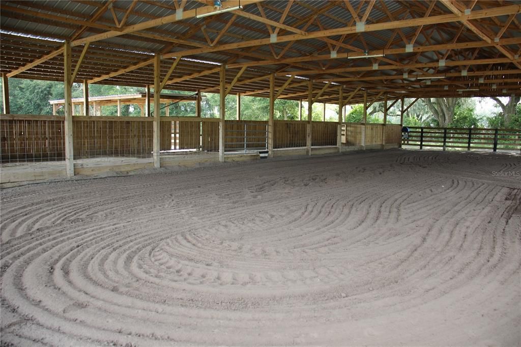 covered riding arena