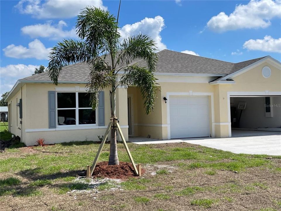 Recently Sold: $303,506 (4 beds, 2 baths, 2400 Square Feet)