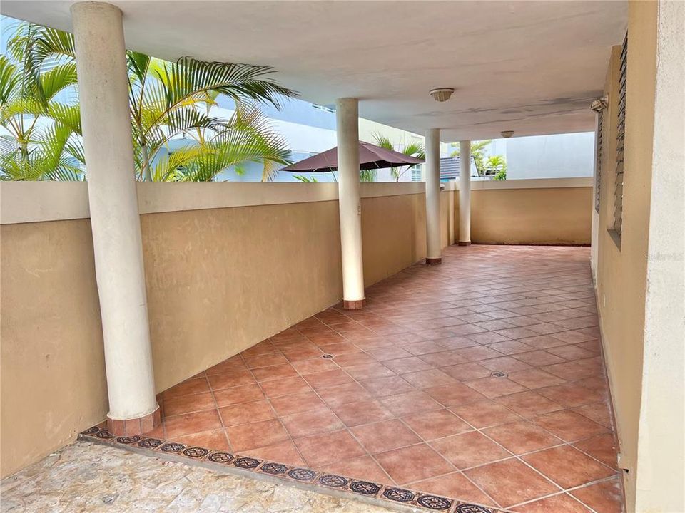 Vendido Recientemente: $239,900 (4 camas, 2 baños, 1758 Pies cuadrados)