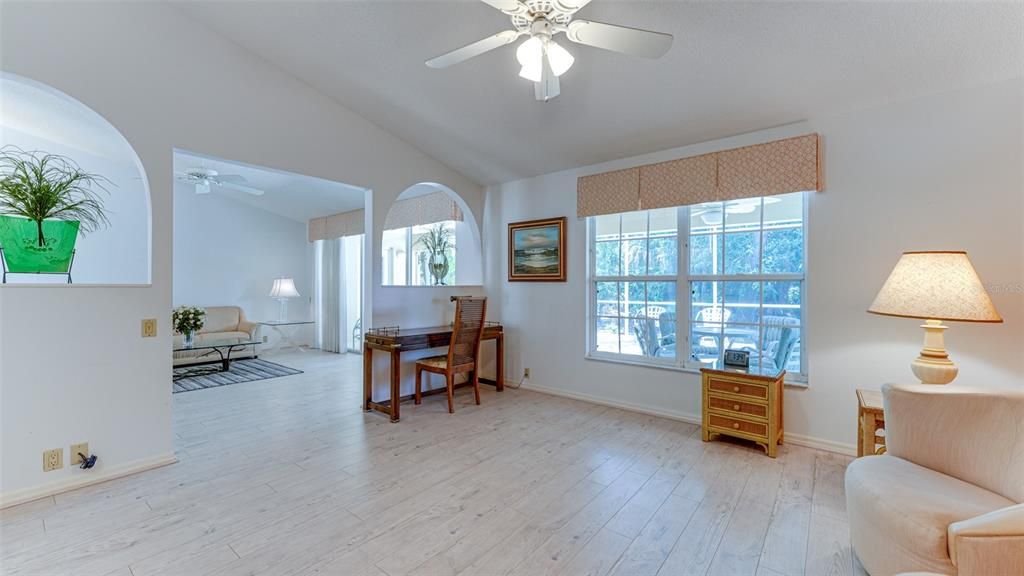 Recently Sold: $515,000 (2 beds, 2 baths, 1936 Square Feet)