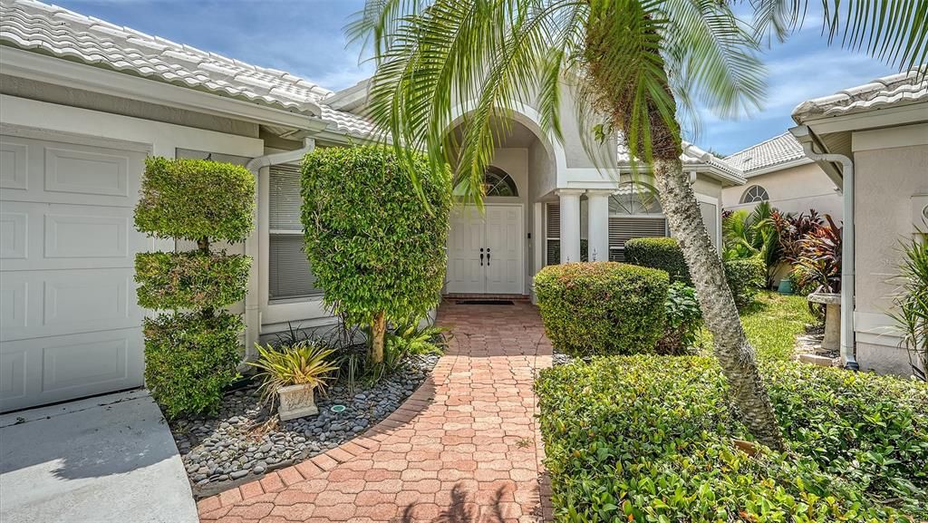 Recently Sold: $625,000 (2 beds, 2 baths, 1787 Square Feet)