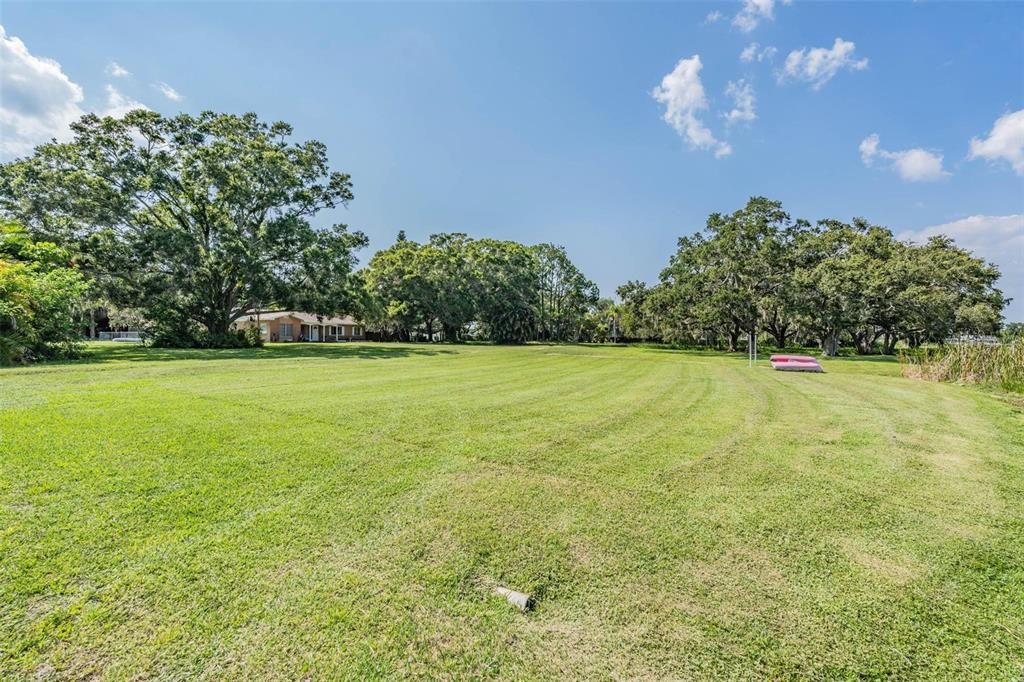 合同活跃: $3,190,000 (0 贝兹, 0 浴室, 2216 平方英尺)