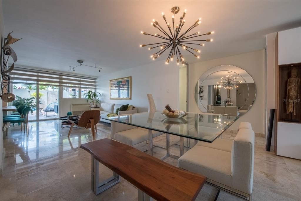 Recently Sold: $675,000 (2 beds, 2 baths, 2225.3 Square Feet)