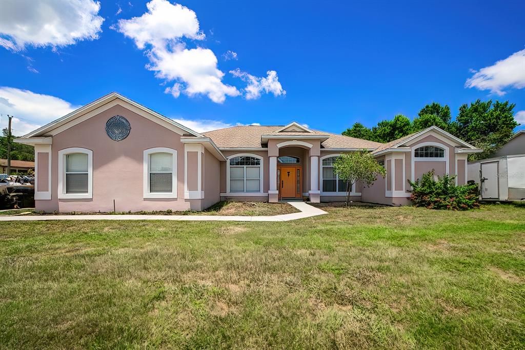 Recently Sold: $379,000 (3 beds, 2 baths, 2012 Square Feet)