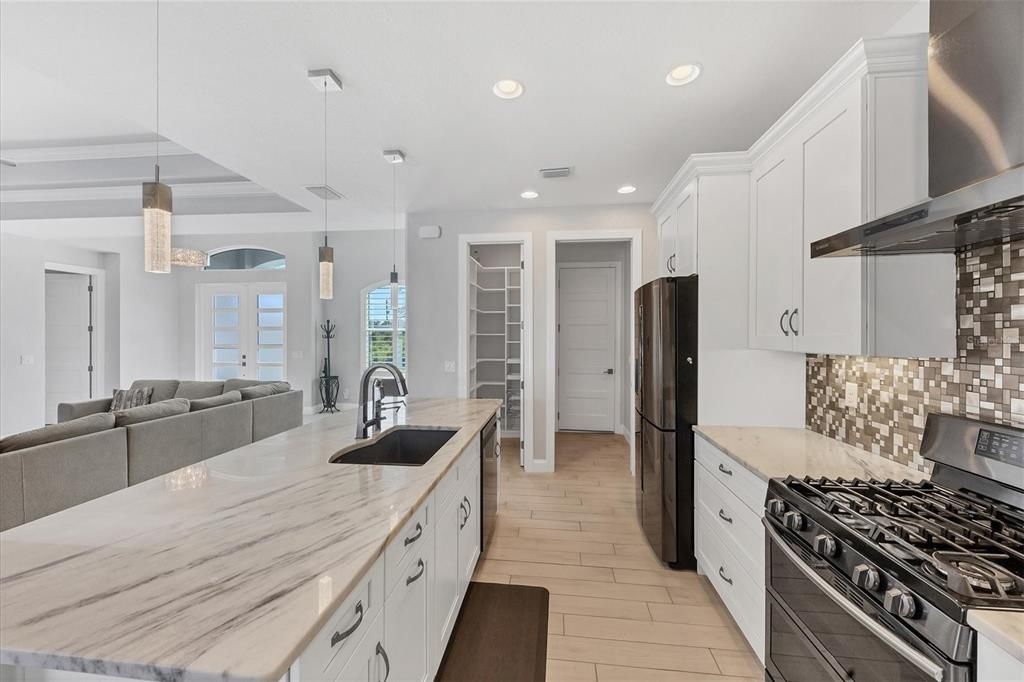Recently Sold: $860,000 (3 beds, 2 baths, 2116 Square Feet)