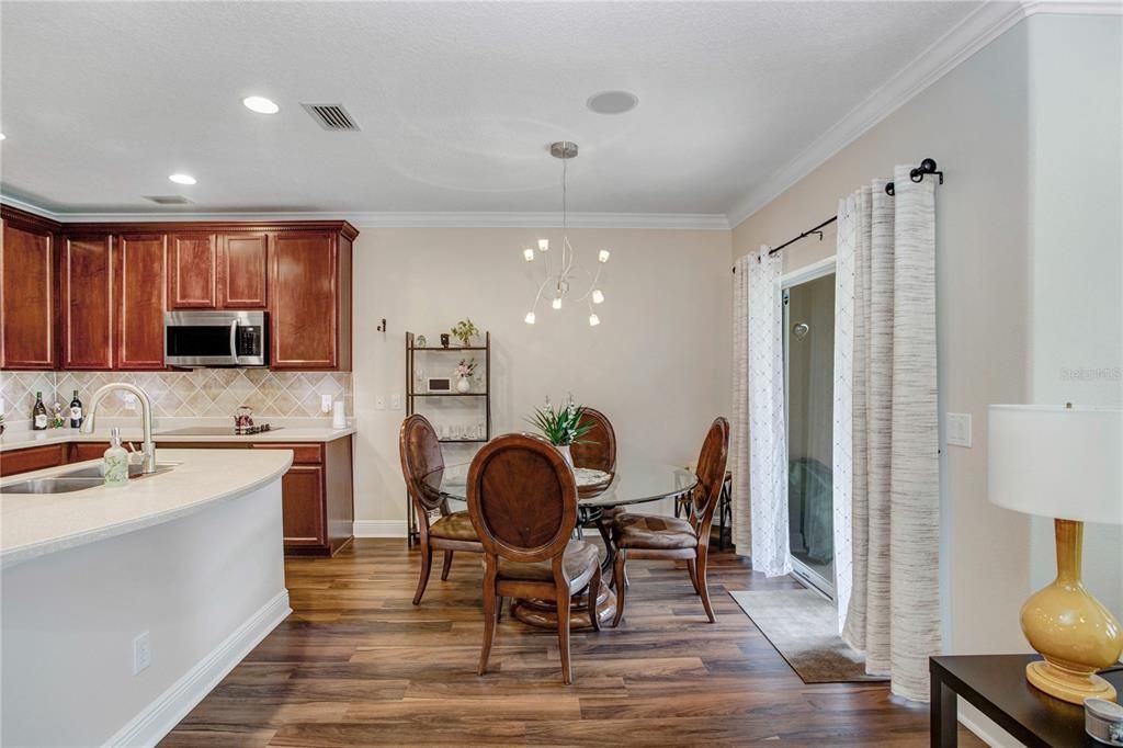 Recently Sold: $315,000 (3 beds, 2 baths, 1478 Square Feet)