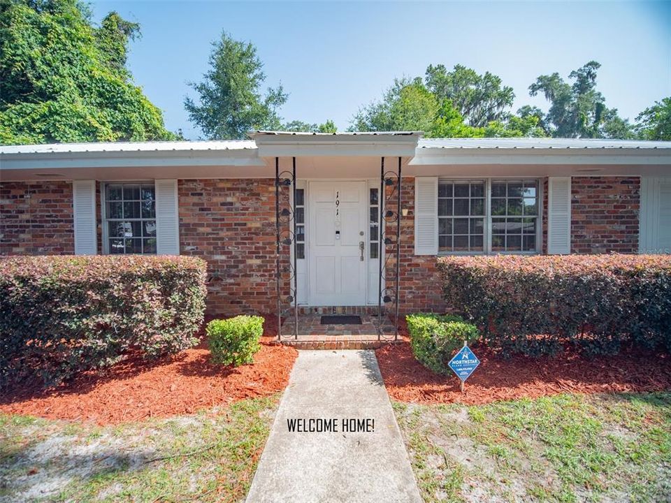 Recently Sold: $214,500 (3 beds, 1 baths, 1487 Square Feet)