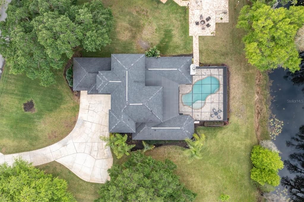 Recently Sold: $950,000 (6 beds, 4 baths, 3377 Square Feet)