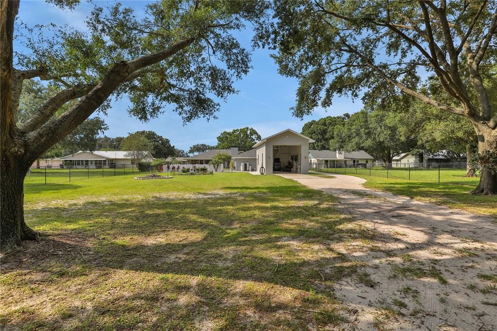 Recently Sold: $615,000 (3 beds, 2 baths, 2341 Square Feet)