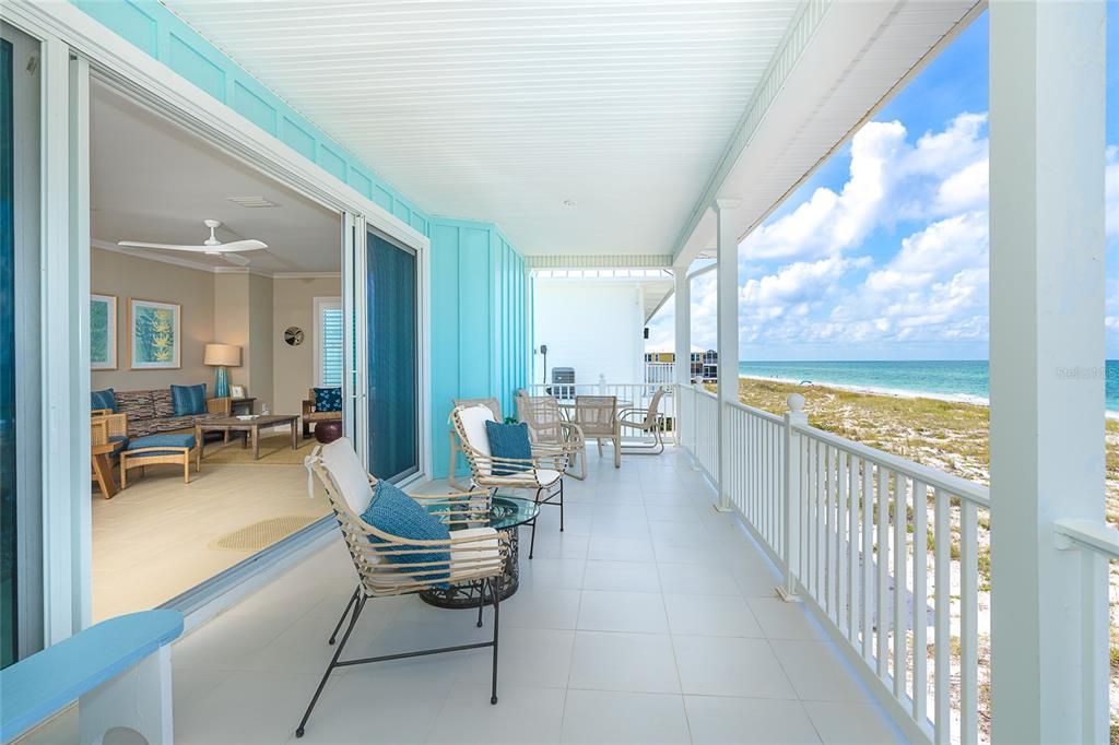 Rear Deck Overlooking the Gulf.