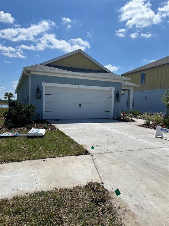 Recently Sold: $545,445 (3 beds, 2 baths, 2524 Square Feet)