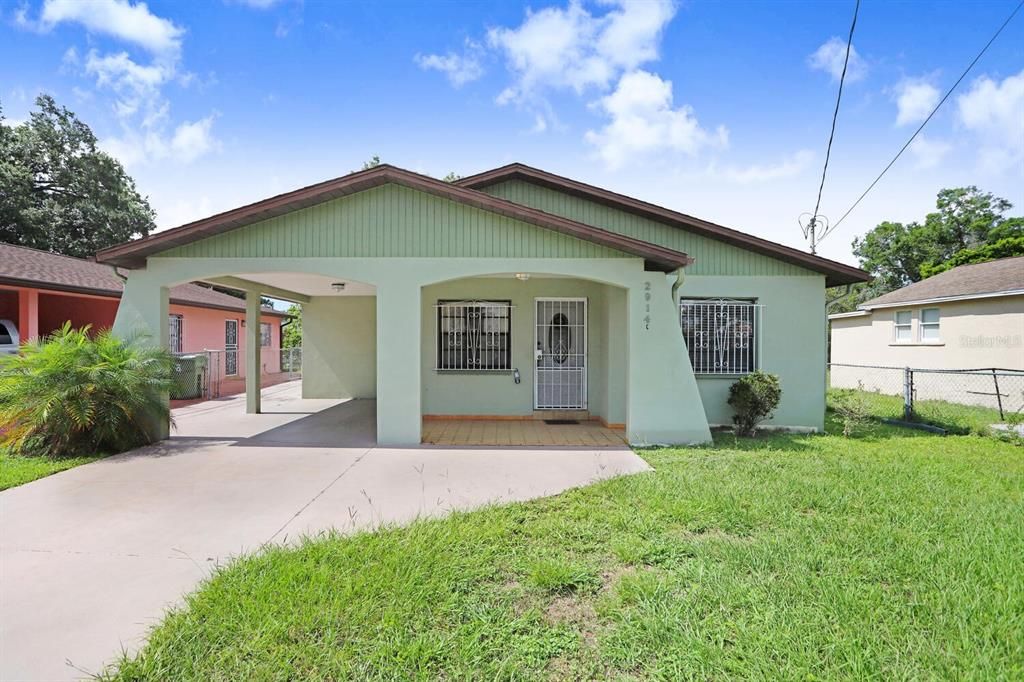 Recently Sold: $399,900 (3 beds, 2 baths, 1350 Square Feet)